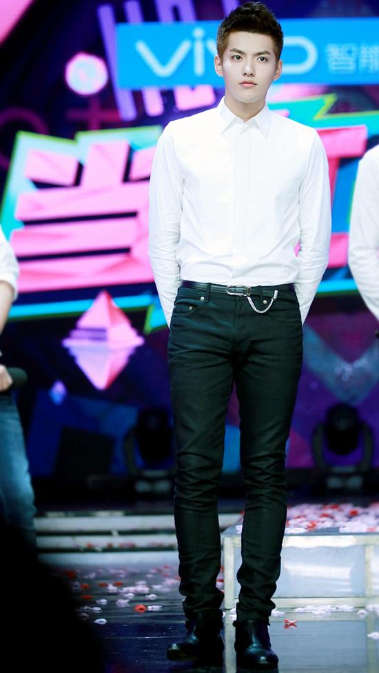 吴亦凡空降快本萌点笑点高能预警