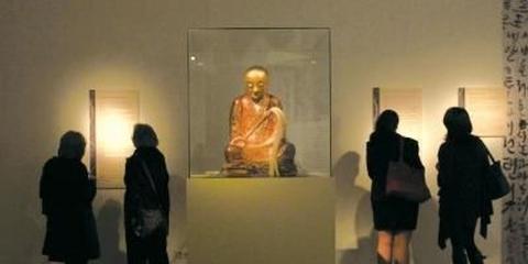 国家文物局：启动追逃被盗肉身古佛