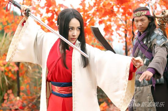 贾青帅气造型受期待