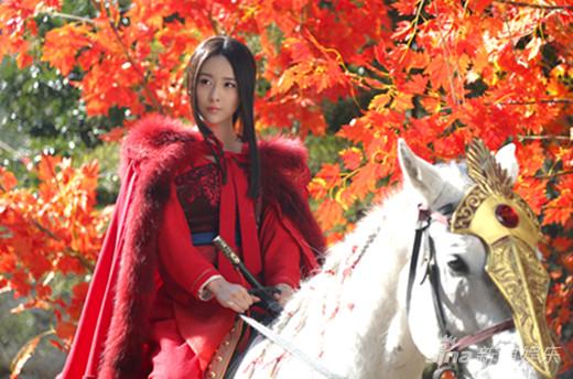 贾青饰演公孙宝月