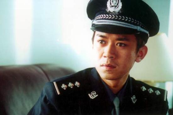 王学兵成涉毒明星"取保第一人"