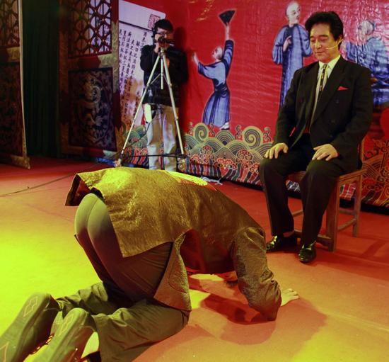 丁文民行拜师礼