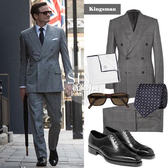 科林叔叔的格纹套装造型他在片中的造型多以双排扣西服套装为主,细