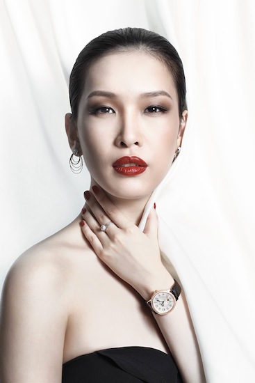 佟晨洁是女神也是女汉子潇洒任性做自己