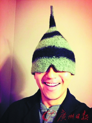 邓超爱在微博搞怪。