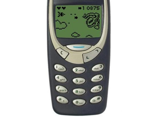 空间大战, 这是早期诺基亚手机的又一款附带手游,也是一款内容轻度,但