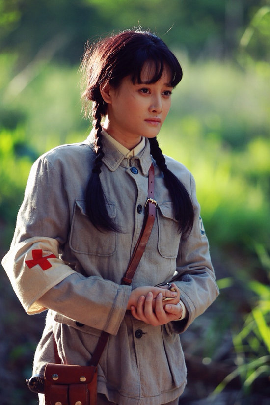 《生死连》首播 辣妹子牛丽燕严管张光北