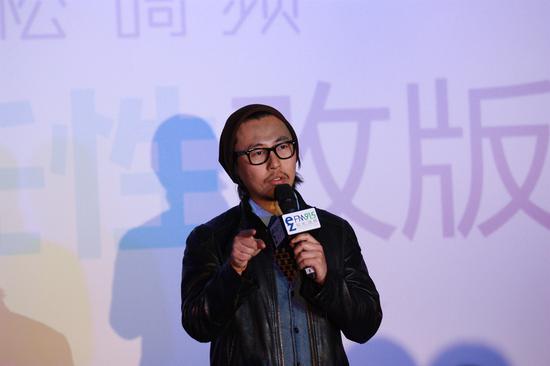 轻松调频改版主策划,《飞鱼秀》主持人小飞介绍改版原因,表示轻松