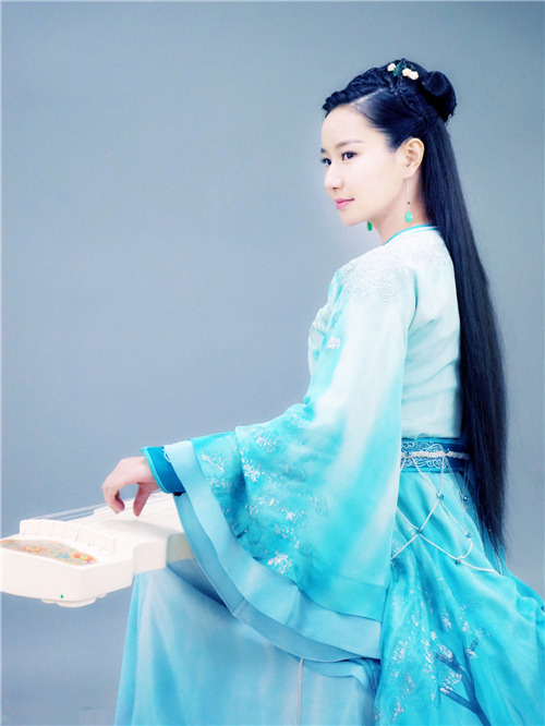 《蜀山》韩雨芹与吴奇隆上演旷世之恋
