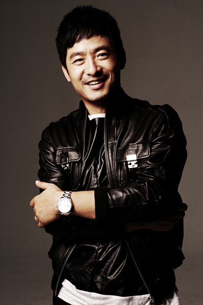 演员郭晓东