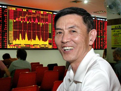 控股西陇化工的黄伟鹏家族,控股万泽股份的林伟光以及控股互动娱乐的