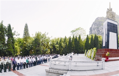 广西宜州书记黄平权坠楼身亡