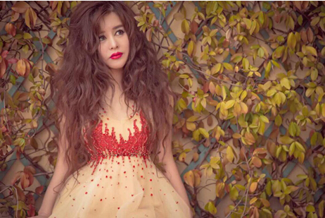 中国美女企业家于文红受邀出席2015戛纳电影节