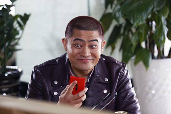 《想明白》热播 赵志刚搞笑表演逗乐观众