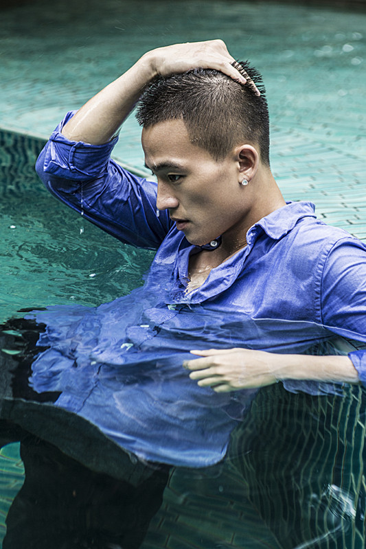 欧豪左耳致青春变身萌坏系男友