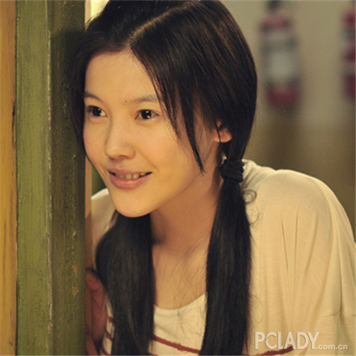 刘亦菲vs杨子珊 青春学生发型谁更胜一筹|致青春|刘亦菲|杨子珊_新浪