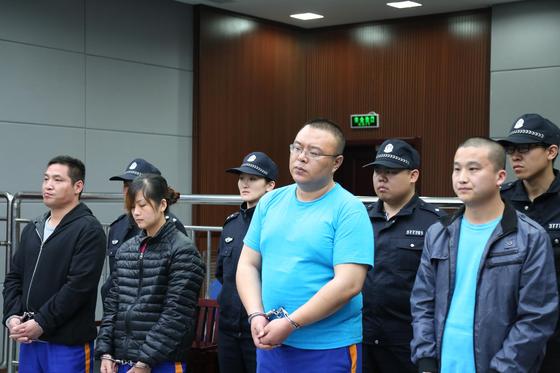 宣判照片:从左到右依次为王福东,刘俊,孙永贵,耿尊超