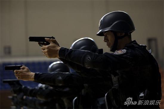 任天野《特警力量》演出形神兼备特警附体