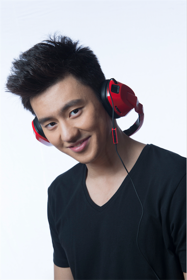 "小鲜肉" 宁泽涛 正式加盟skullcandy,出任代言人