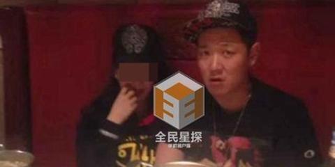 田源再曝出轨与嫩妹床照曝光