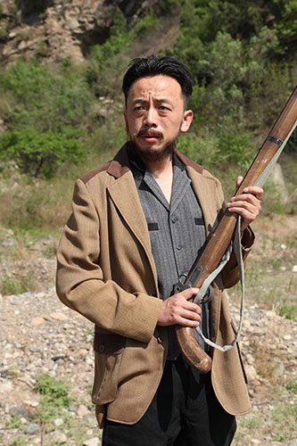 《来势凶猛》热播 宋庆演绎乱世草莽英雄