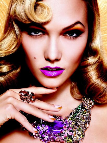 海报女郎耀目来袭法式魅力绽放戛纳