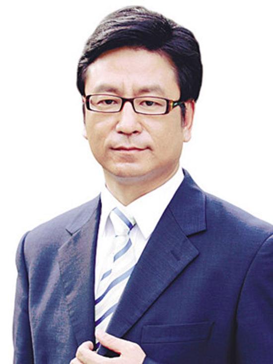 白岩松:中国人需停下来等一等灵魂