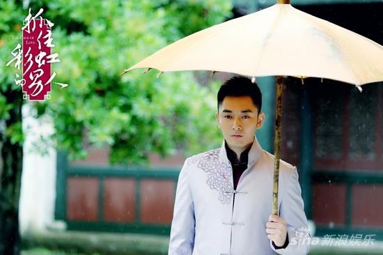 李东学心思深沉