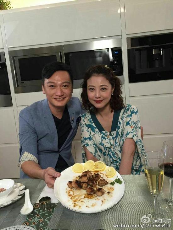 周海媚陶大宇再聚 粉丝怀念经典(图)