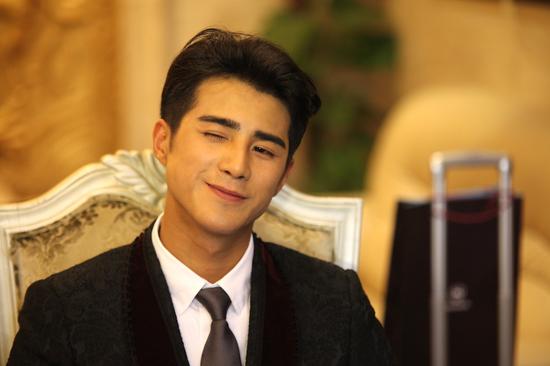 《小时代4》忠告女生席城危险 防火防姜潮