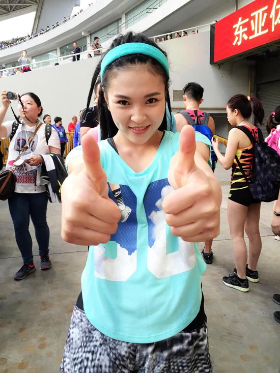 张恒远毕夏现身上海见证刘翔正式退役