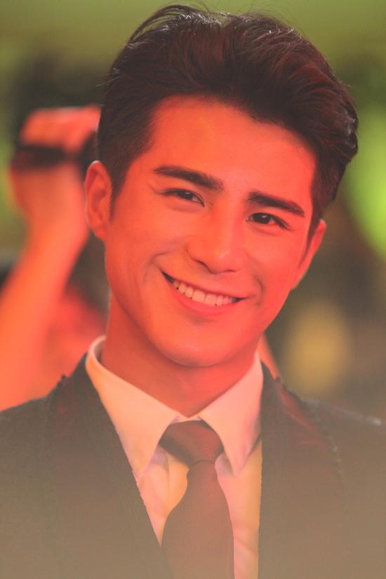 《小时代4》忠告女生席城危险 防火防姜潮