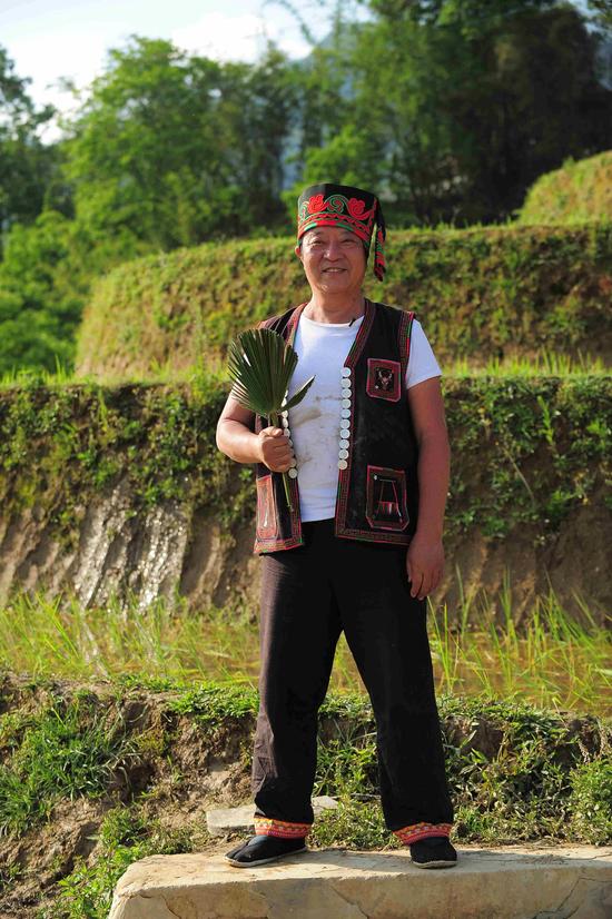 老板2牛群县长变村长称与老板有代沟