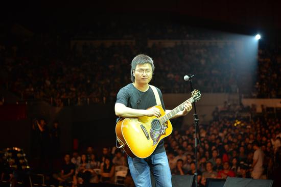 李志曾反感观众欢呼怎么这么没骨气