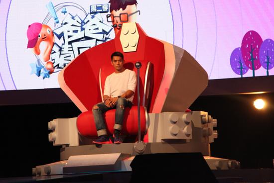 《爸爸请回答》拳王洪宏星诠释硬汉柔情