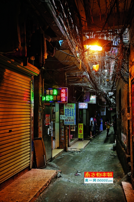 昨日,凶案现场,白云区江夏庙一巷11号门口,一切恢复正常.