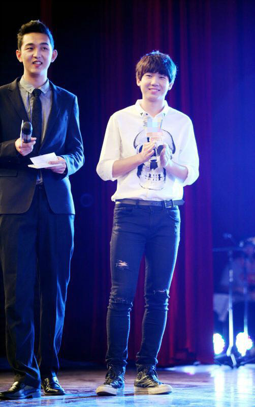 白举纲开启不插电演出改编演绎creep