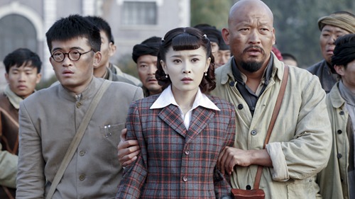 《壮丁也是兵》何晶化身孟喜妹突出重围