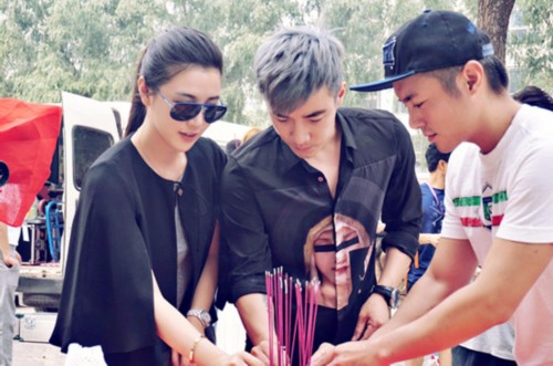 《电商时代》在京开机 范逸臣付曼引期待