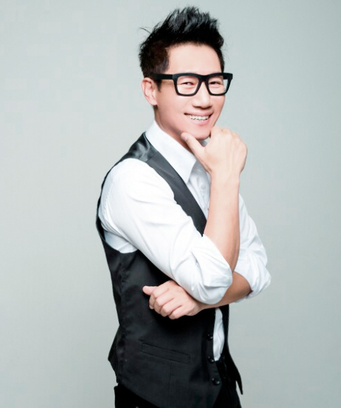 rm池石镇首支中文单曲发卡在内地发布