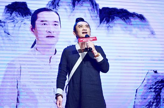 黄安《情僧》发布会与主持人玩坏“我们”|黄安|发布会|主持人_新浪娱乐_新浪网