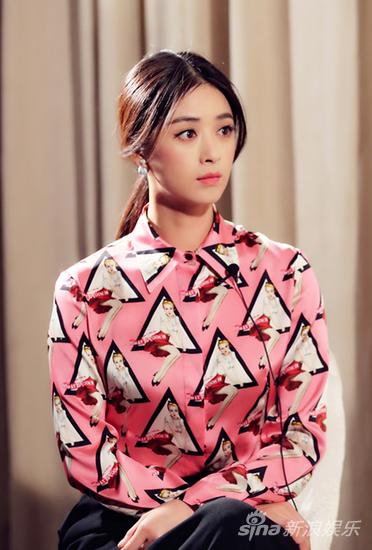 蒋欣花千骨发布会现场搞怪10连拍