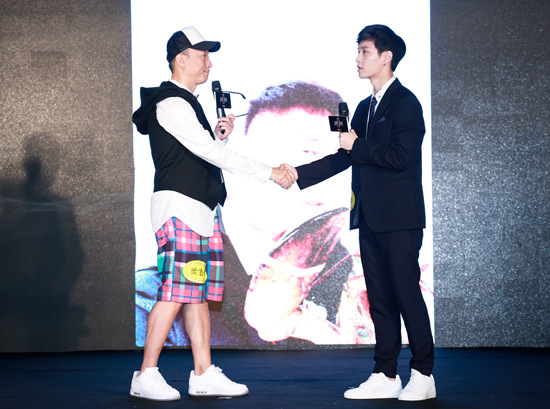 孙红雷与张艺兴