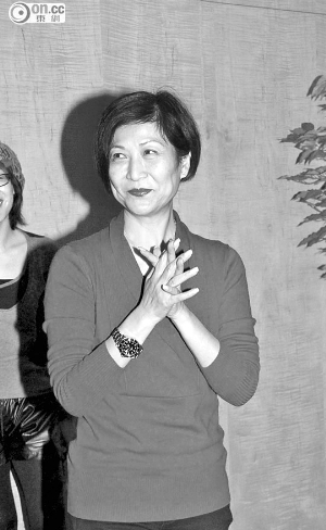 tvb派曾励珍出面安抚欧阳震华