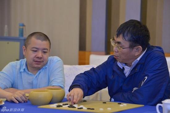 聂卫平罗洗河助阵