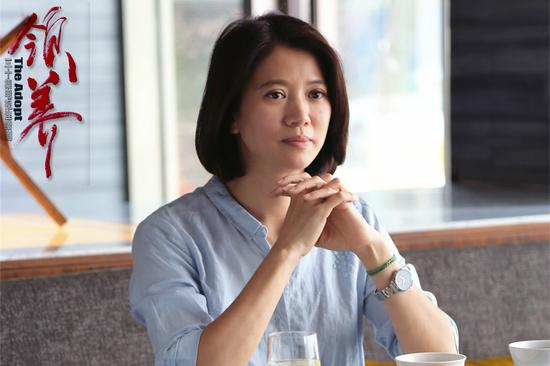 著名制片人潘洪业担任总监制,导演李妮执导,李娃担任编剧的年度亲情大