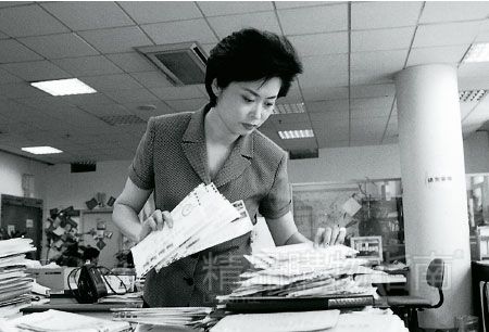 敬一丹:退休后甚至比以前更忙了