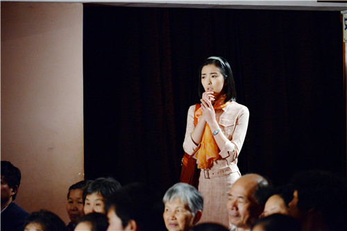 种丹妮《剧场》爱上话剧