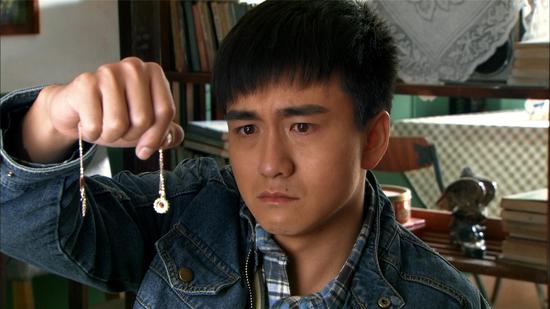 翟天临饰王帆扬