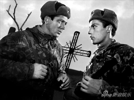 《伊万的童年》剧照第八部《伊万的童年》金狮奖电影《伊万的童年》是